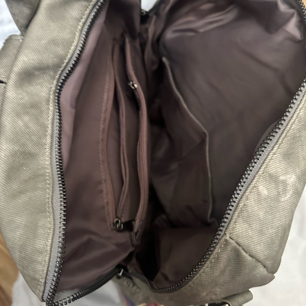 Backpack purse - Picture 3 of 3